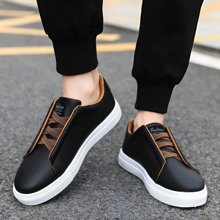 Harvey | Men's Contrast Trim White Trainers