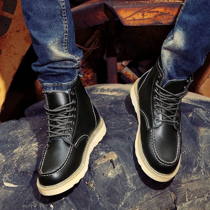 Joe | Men's Contrast Sole Lace Up Ankle Boots