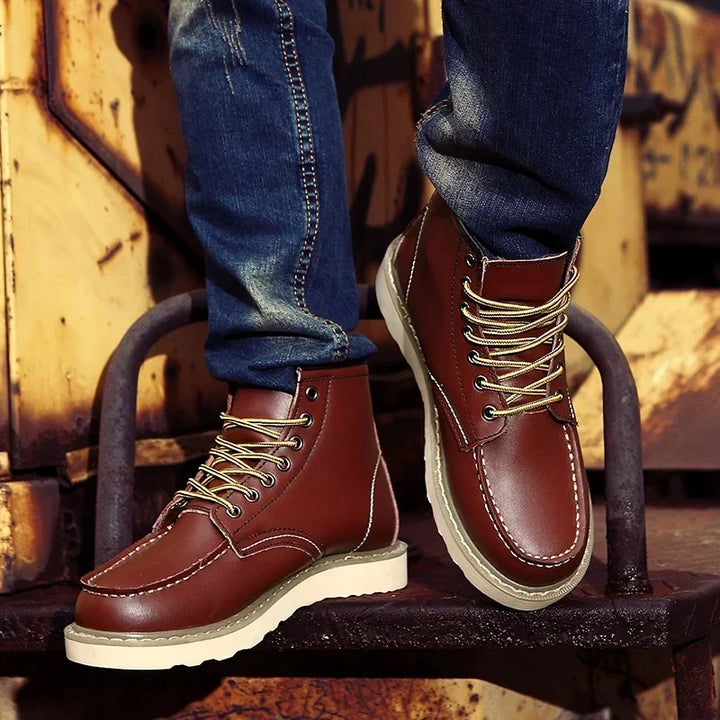 Joe | Men's Contrast Sole Lace Up Ankle Boots