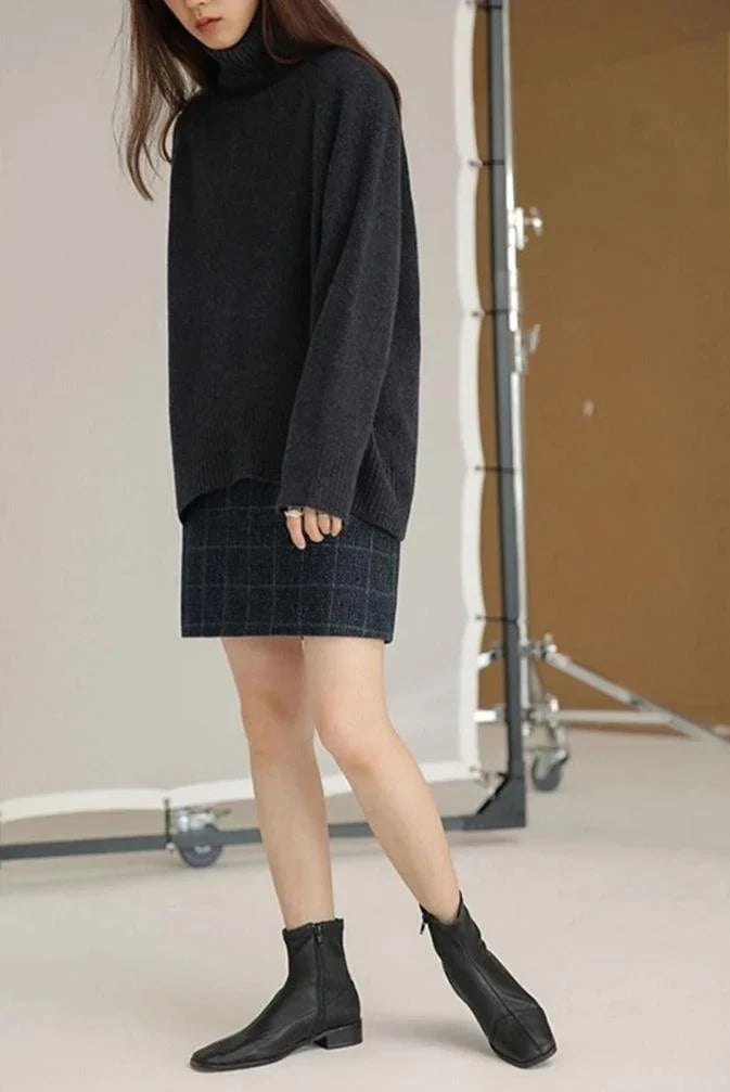 Melissa | Women's Oversized Roll Neck Knitted Jumper