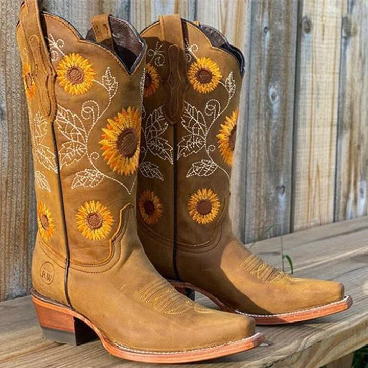 Willow | Women's Embroidered Square Toe Cowboy Boots